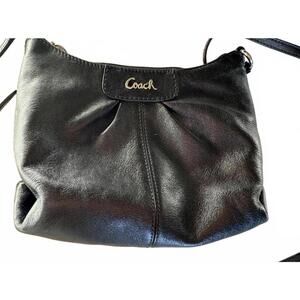 Vintage Coach Ashley Black Leather Gold Hardware Handbag Hobo Shoulder Purse Y2K